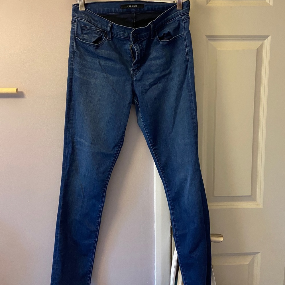 Jbrand dark wash skinny jeans